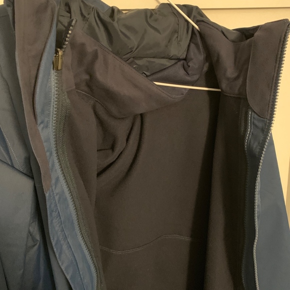 NEW The North Face Arrowwood Tri Climate Jacket - Picture 2 of 8